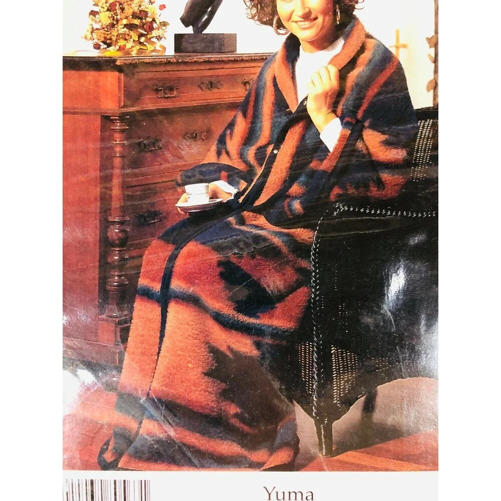 Biederlack Cuddle Wrap Blanket Yuma Southwest Snap Zip Wearable Stadium 55